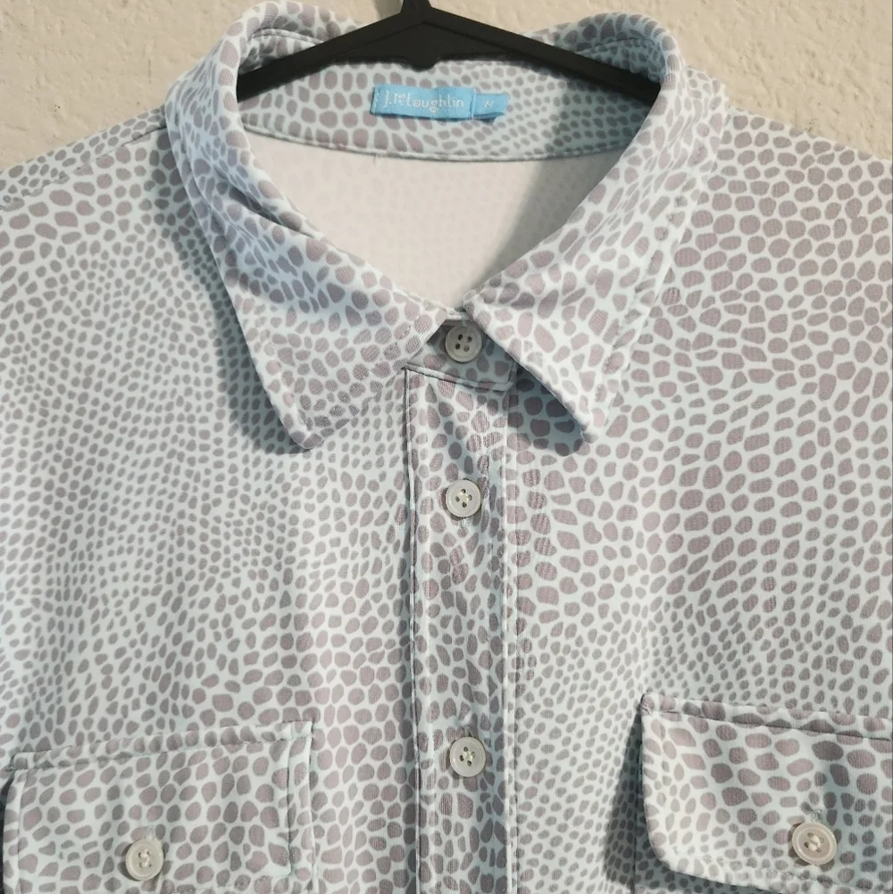 J. McLaughlin Women’s front button collared reptile print dress size medium - Picture 4 of 6